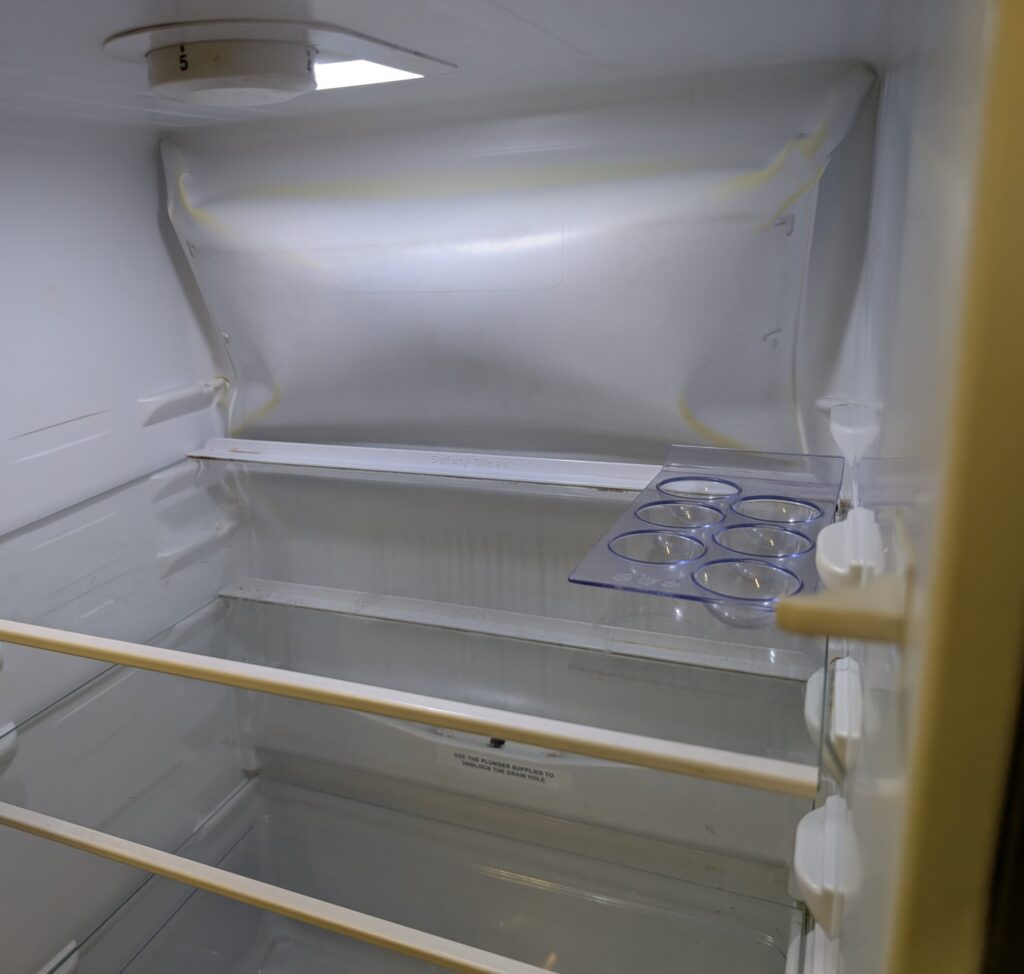 Поиск и устранение утечки фреона в холодильнике